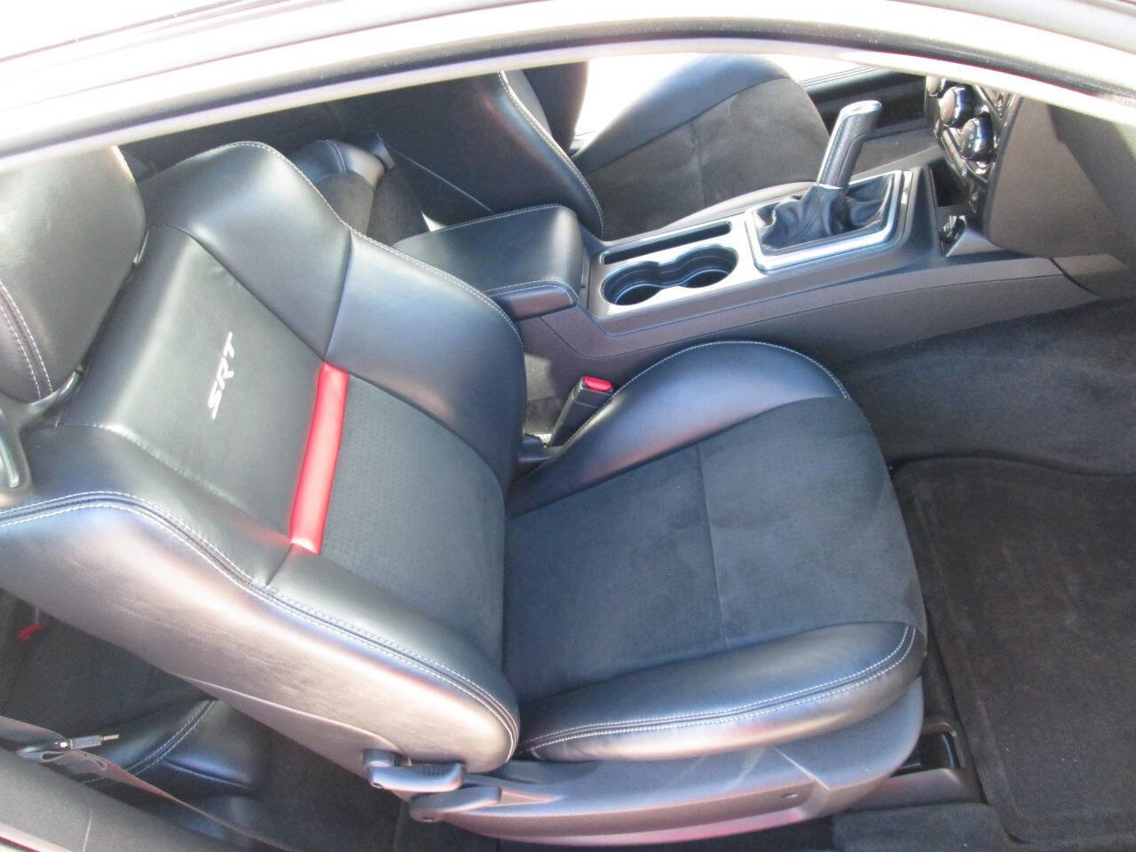 Used 2009 Dodge Challenger SRT8 w/ SRT Option Group II image 30