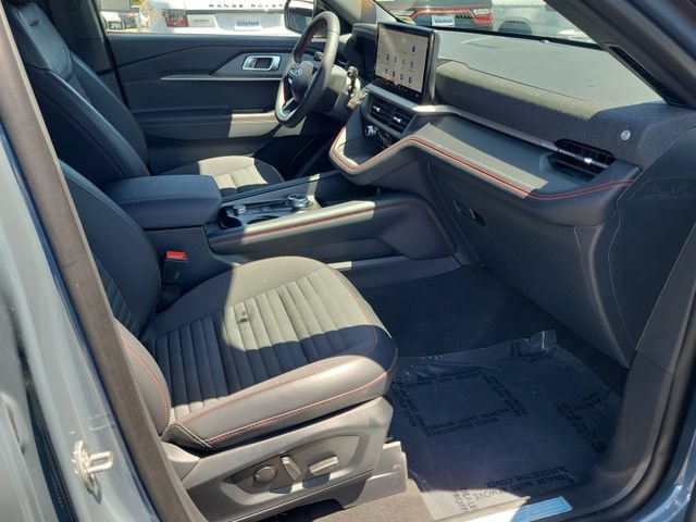 Used 2026 Ford Explorer ST-Line w/ Premium Package RWD image 16
