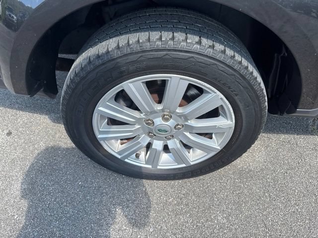 Used 2013 Land Rover LR4 HSE AWD/4WD image 9