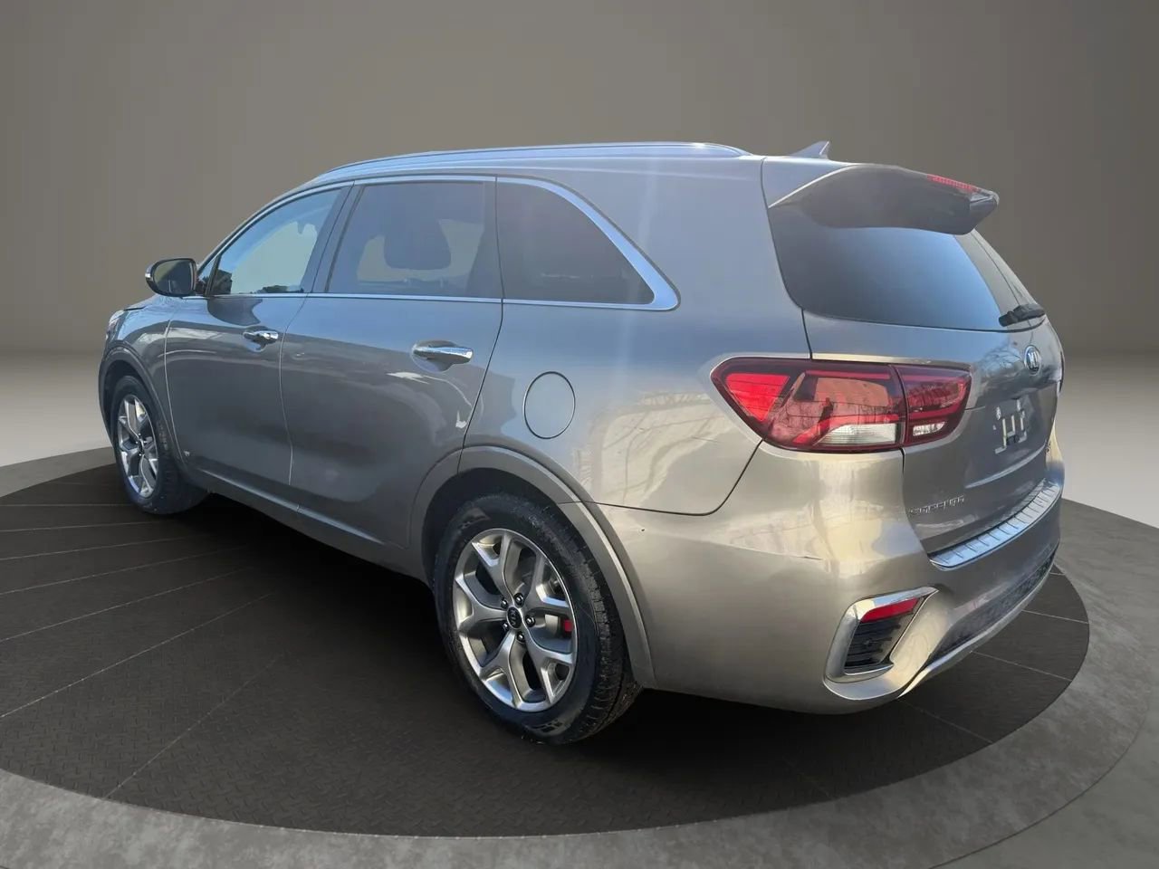 Used 2019 Kia Sorento SX image 7
