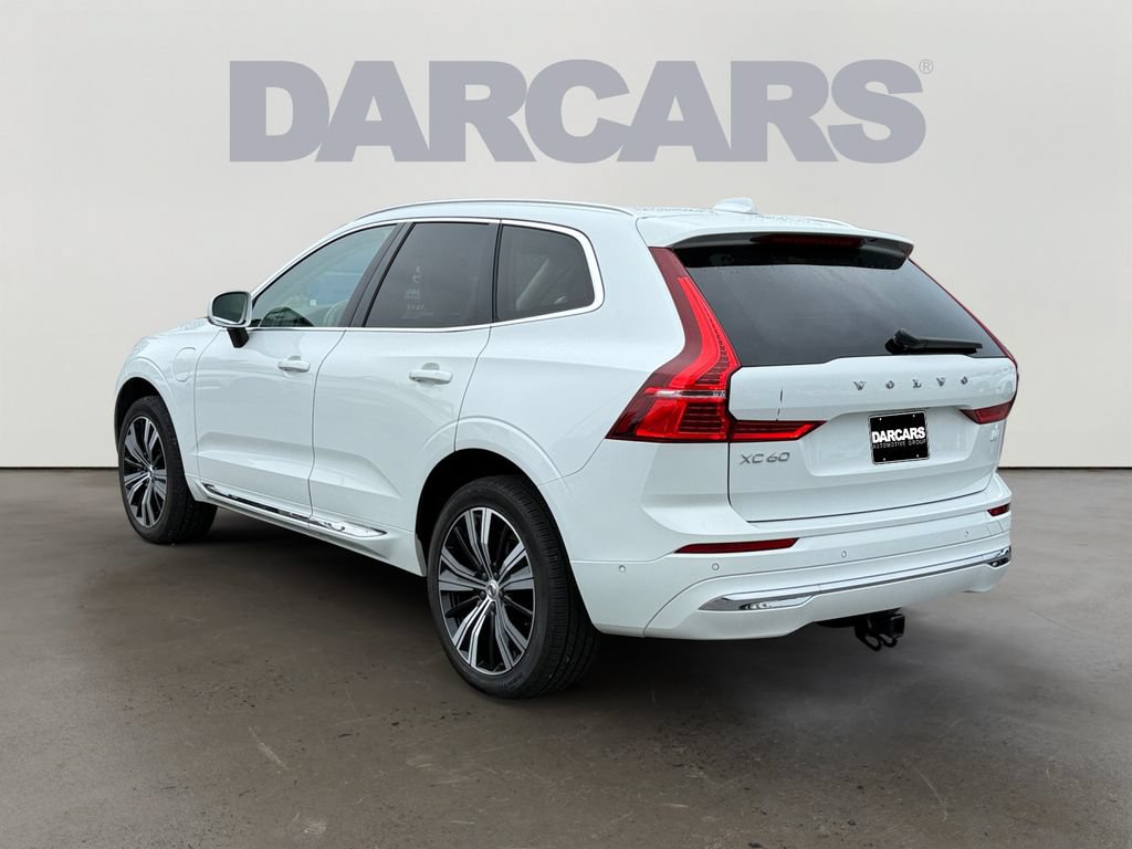 Certified 2022 Volvo XC60 T8 Inscription w/ Advanced Package AWD/4WD image 5