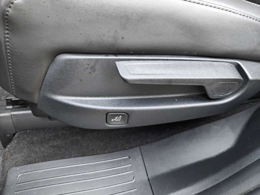 Used 2025 Hyundai Santa Fe SEL AWD/4WD image 21