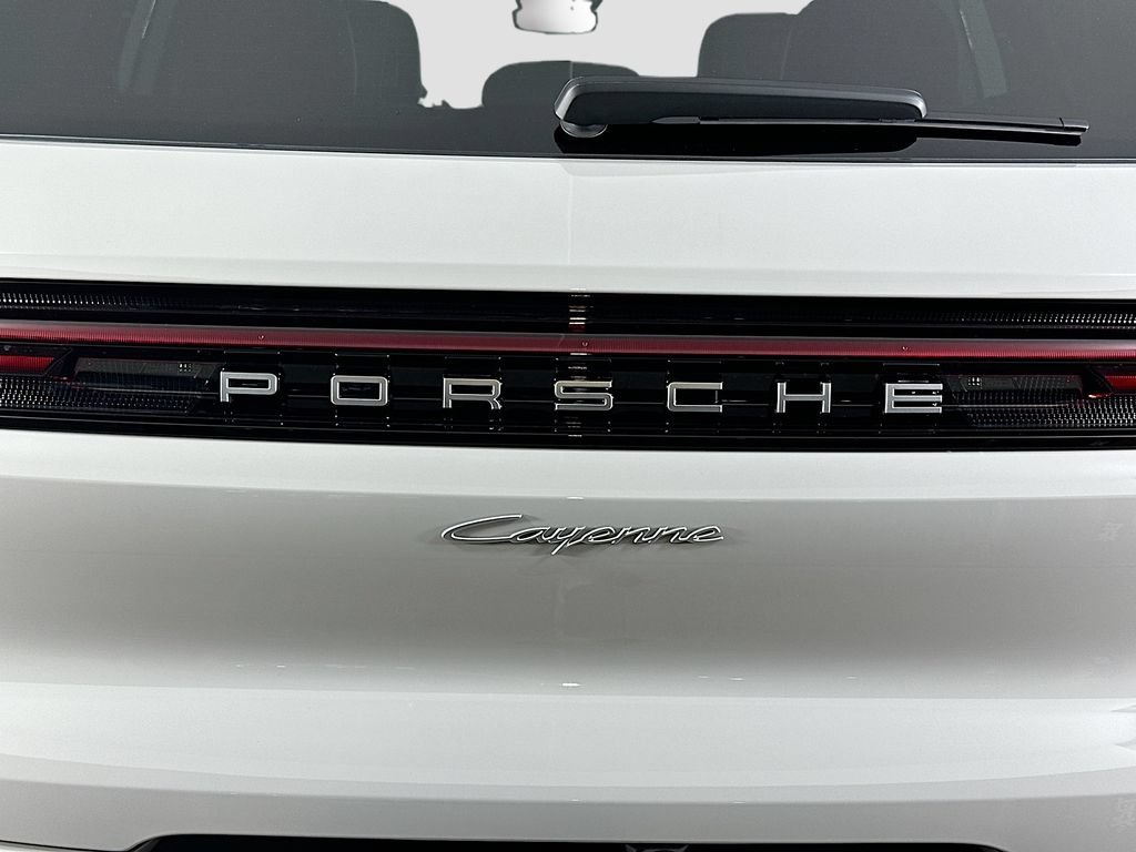 New 2026 Porsche Cayenne AWD/4WD image 35
