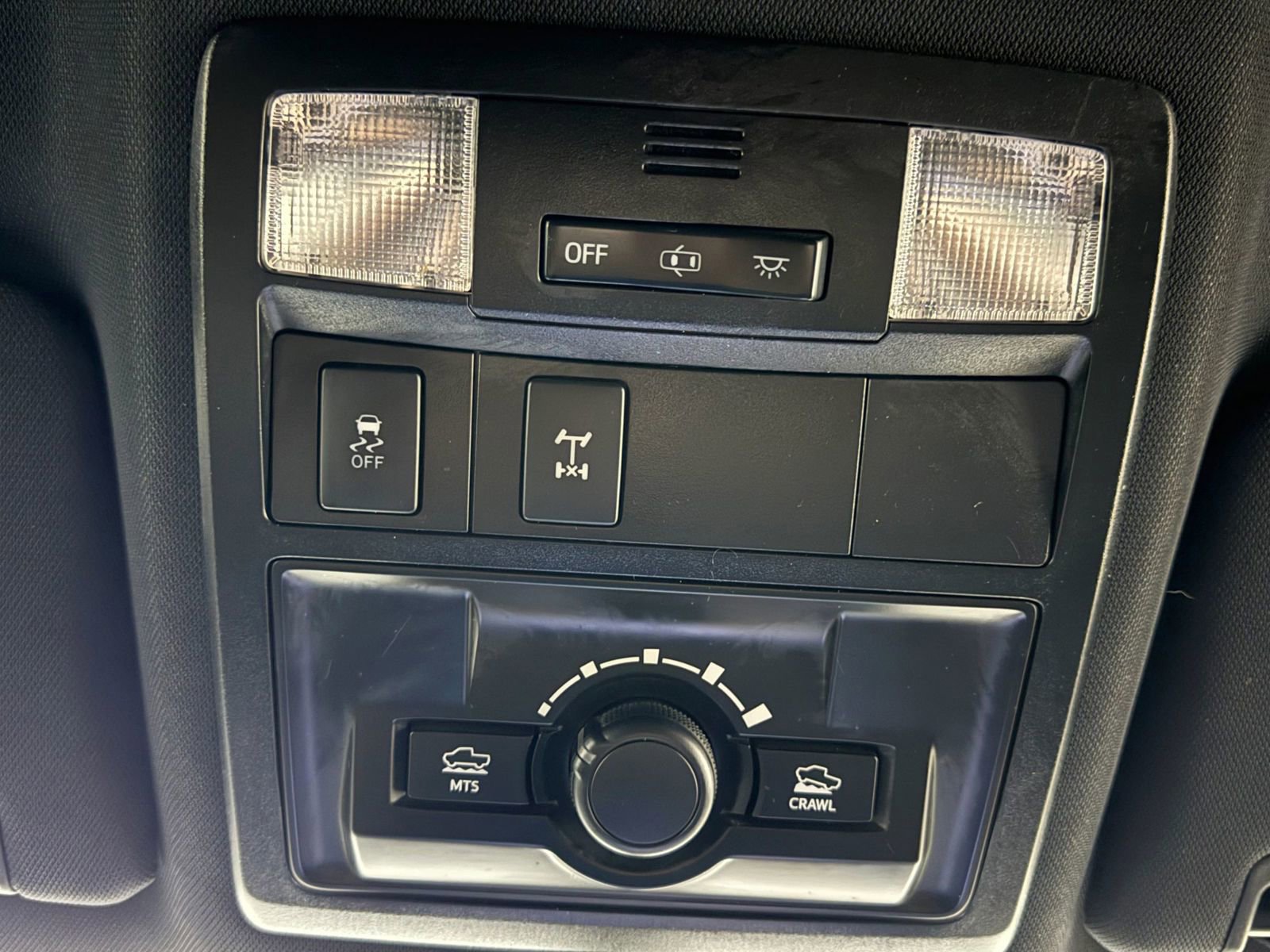 Used 2017 Toyota Tacoma TRD Off-Road w/ Tow Package (A/T) image 33