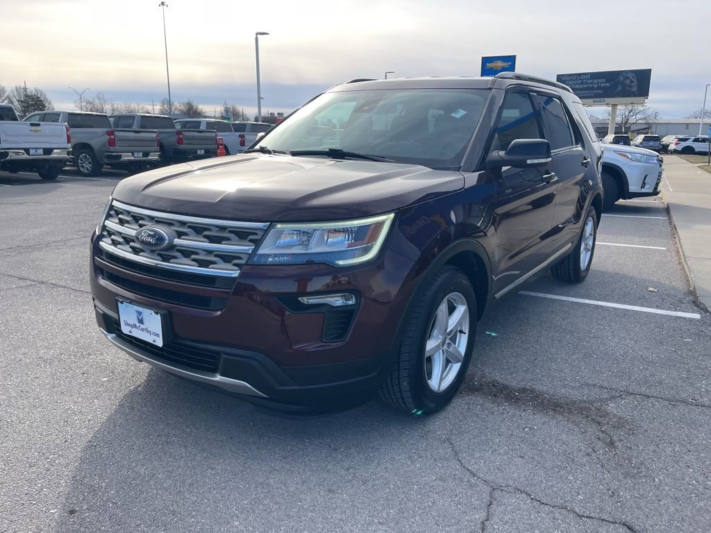 Used 2018 Ford Explorer XLT w/ Equipment Group 201A image 7
