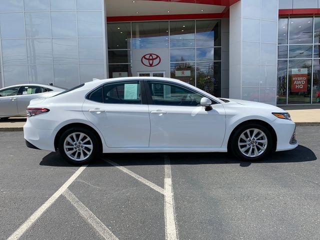 Used 2023 Toyota Camry LE FWD image 2