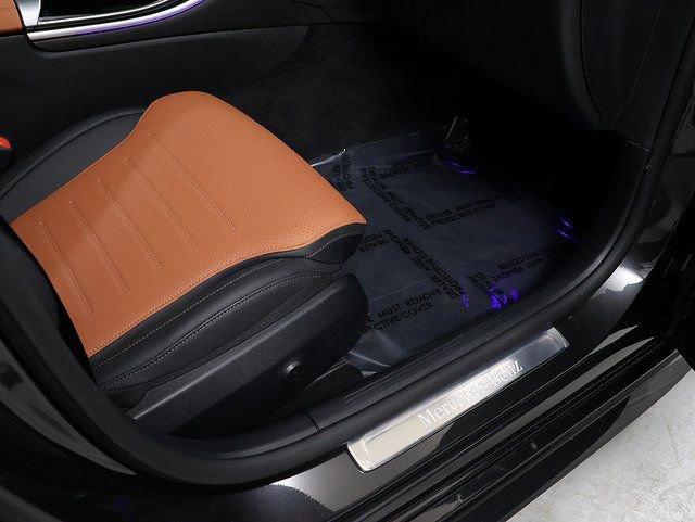 Certified 2026 Mercedes-Benz C 300 4MATIC Sedan image 35