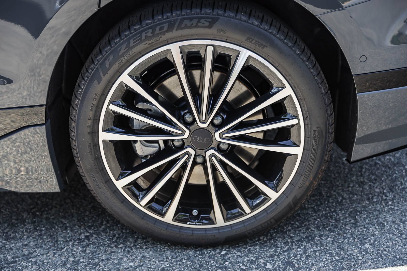New 2027 Audi A6 e-tron Premium Plus AWD/4WD image 8