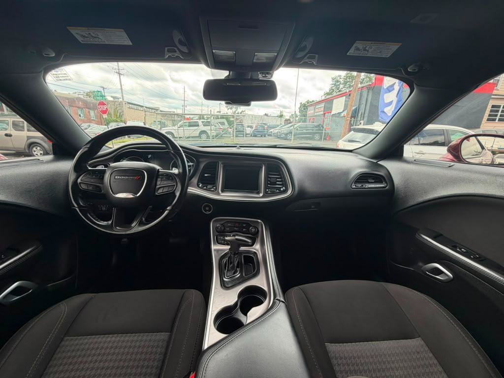 Used 2021 Dodge Challenger R/T RWD image 19