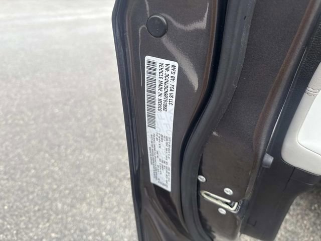 Used 2024 Jeep Compass Limited image 23