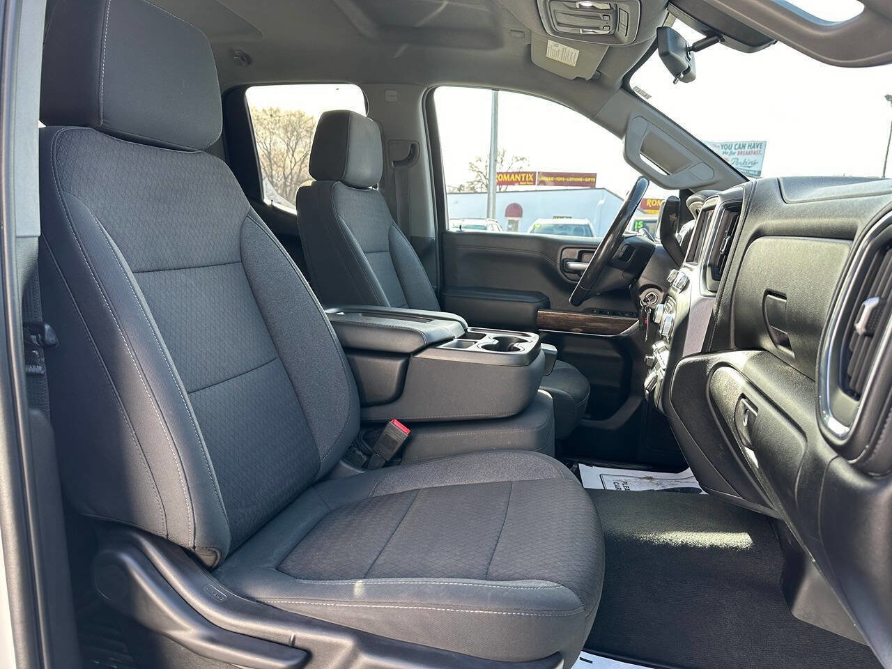 Used 2020 GMC Sierra 1500 SLE w/ Trailering Package image 24