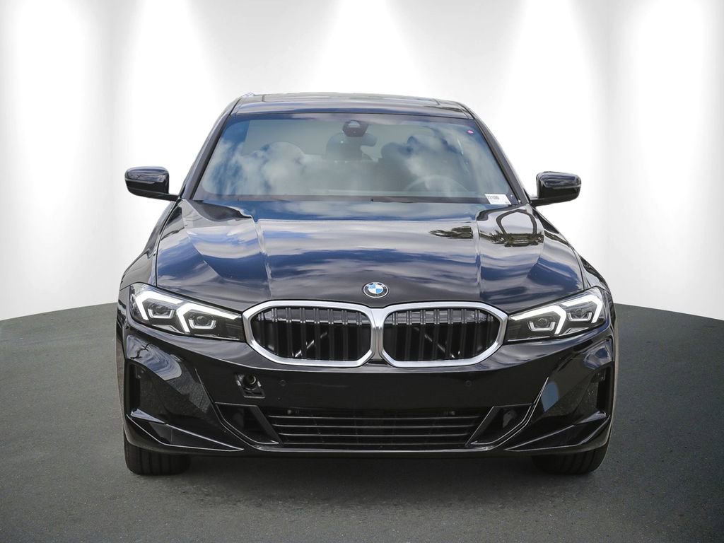 New 2026 BMW 330i Sedan w/ Convenience Package RWD image 2