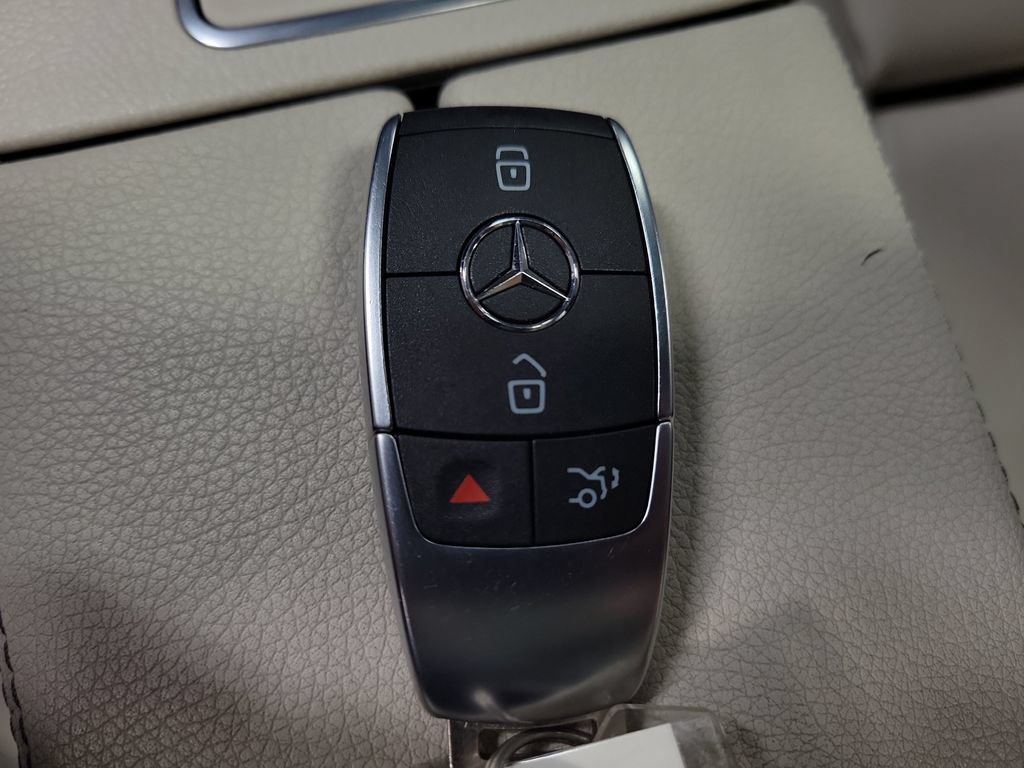 Used 2021 Mercedes-Benz GLA 250 4MATIC image 20