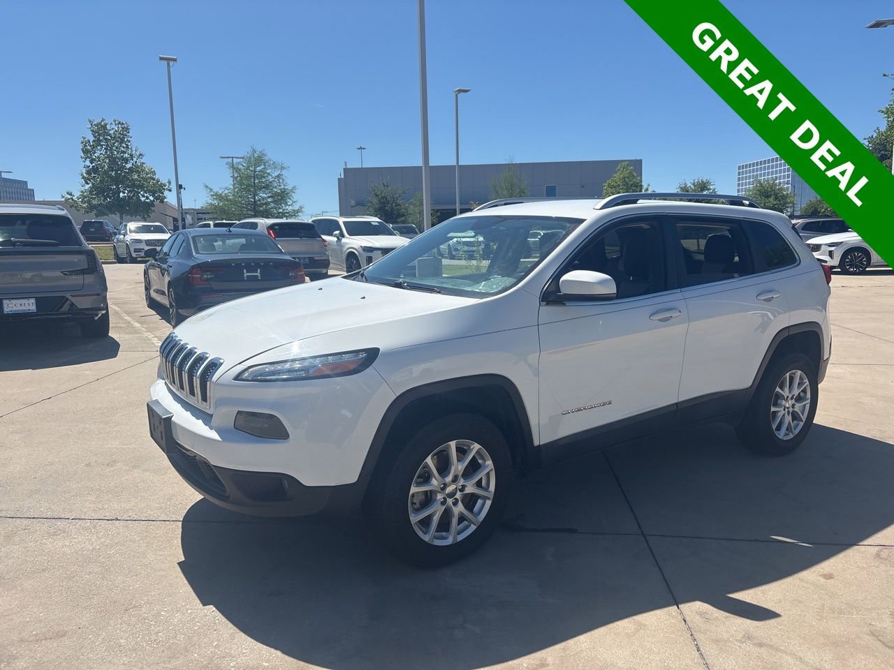 Used 2017 Jeep Cherokee Latitude w/ Safety/Convenience Group image 1