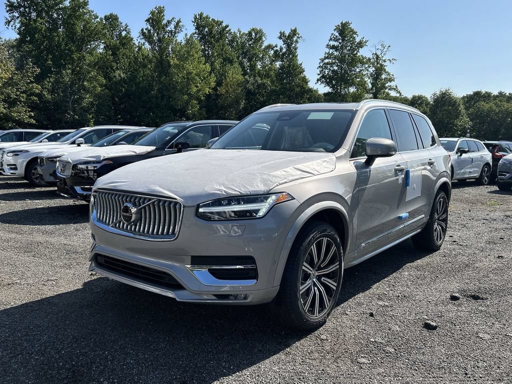 Used 2024 Volvo XC90 B6 Plus w/ Protection Package Premier AWD/4WD image 1