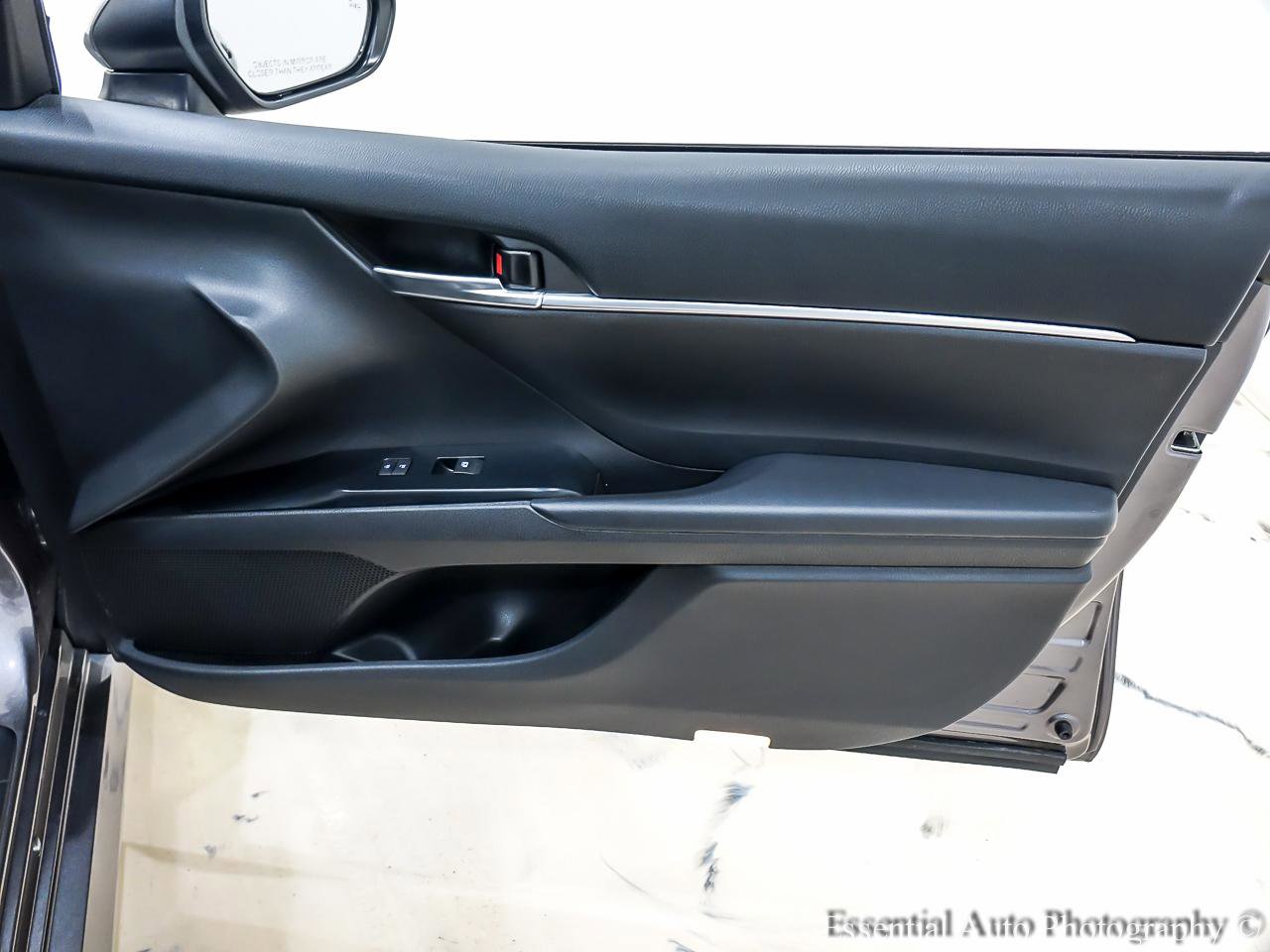 Used 2019 Toyota Camry LE w/ Convenience Package image 29