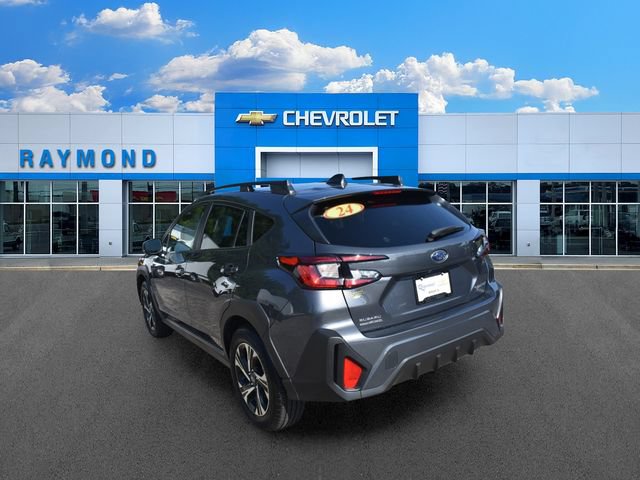 Used 2024 Subaru Crosstrek 2.0i Premium AWD/4WD image 5