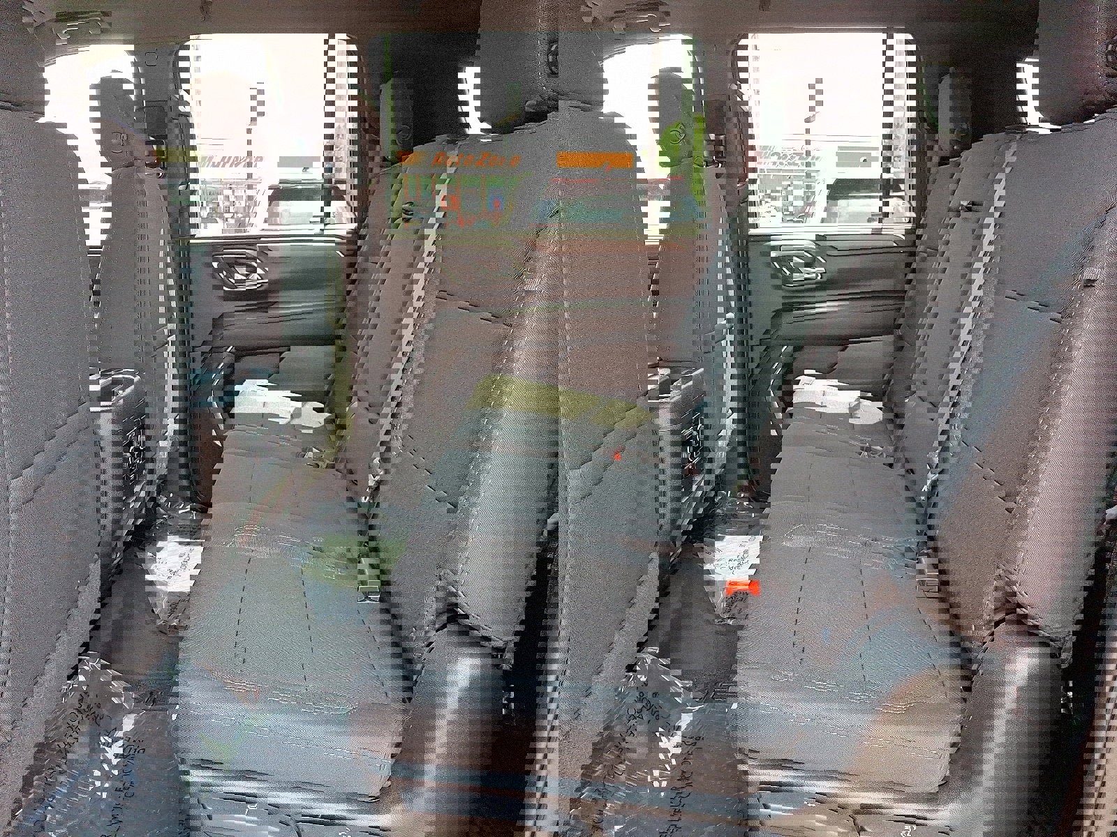 Used 2024 Chevrolet Suburban LS image 10