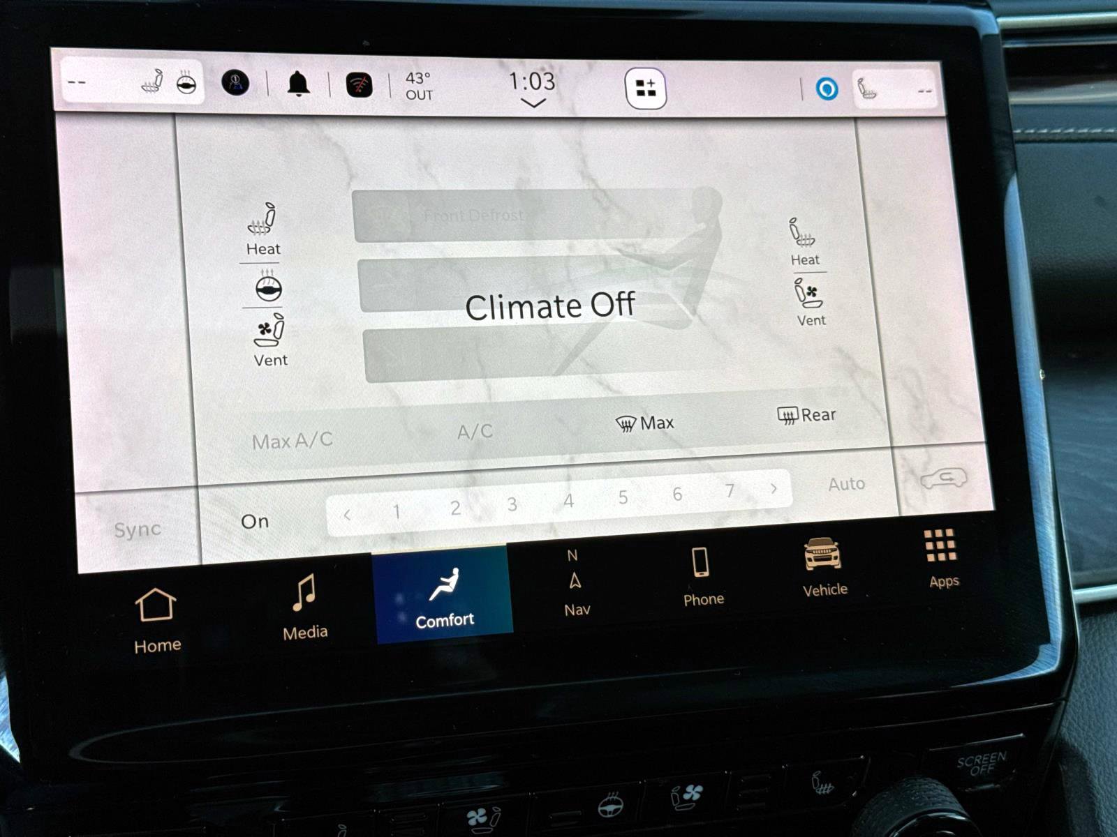 Used 2023 Jeep Grand Cherokee 4WD 4xe w/ Luxury Tech Group II image 14