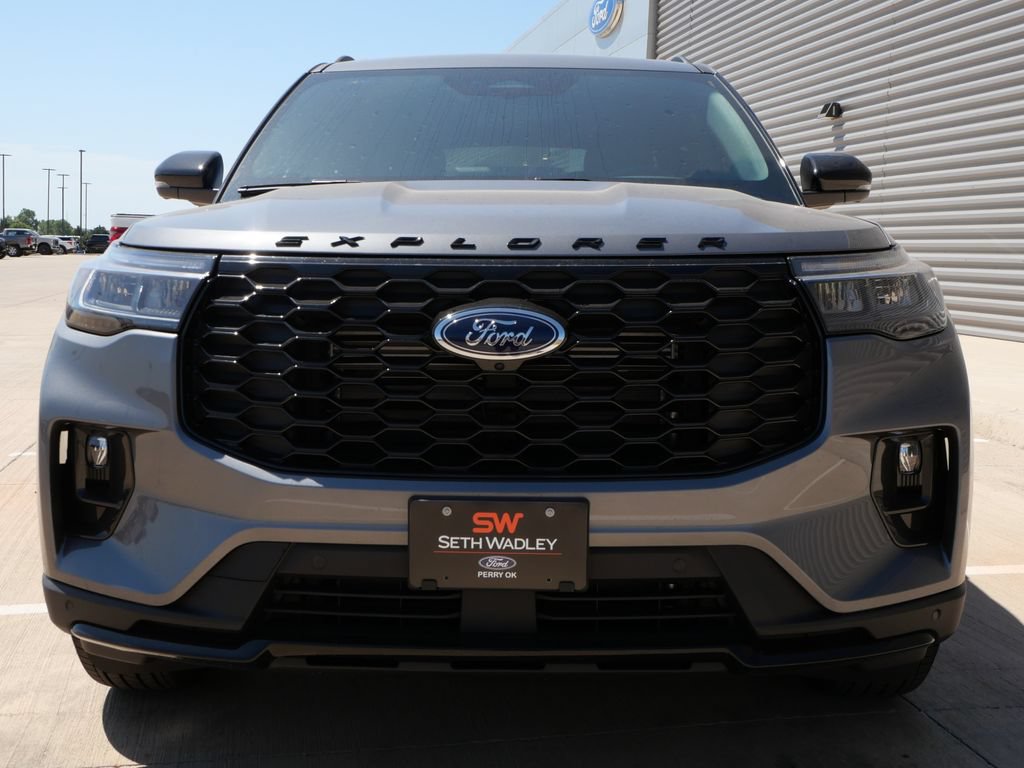 New 2026 Ford Explorer ST-Line AWD/4WD image 4