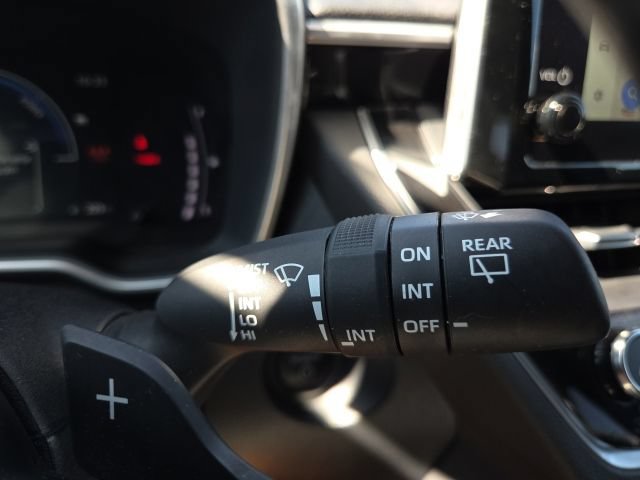 Used 2024 Toyota Corolla Cross AWD Hybrid w/ Convenience Package image 35