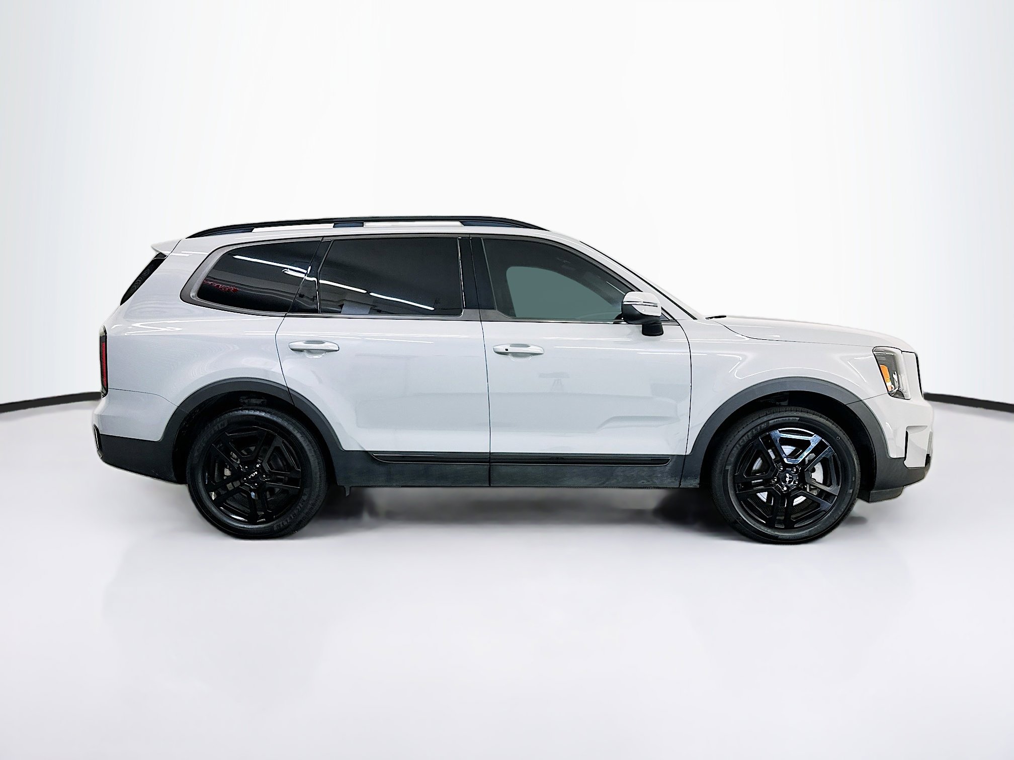 Used 2024 Kia Telluride EX X-Line image 10