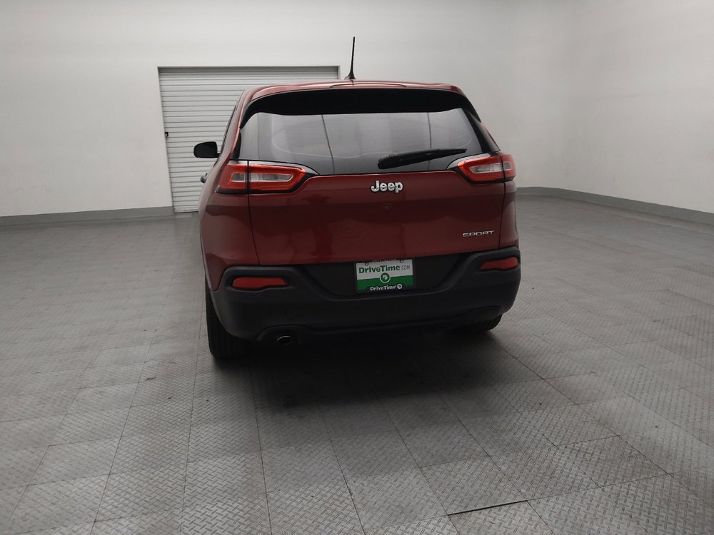 Used 2015 Jeep Cherokee Sport FWD image 6