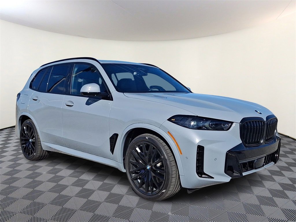 New 2026 BMW X5 xDrive40i w/ M Sport Package