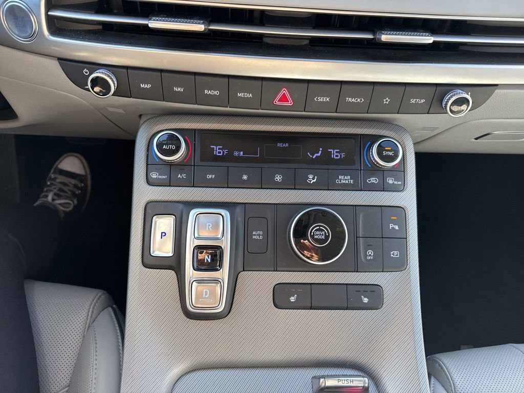 Used 2025 Hyundai Palisade SEL image 4