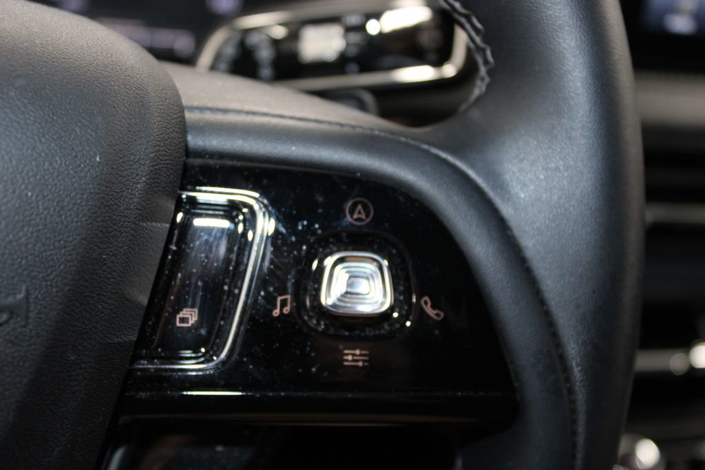 Used 2022 Lincoln Corsair FWD w/ Equipment Group 101A image 21