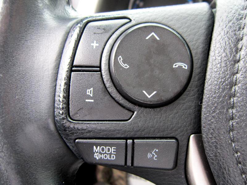 Used 2016 Toyota RAV4 Limited image 20