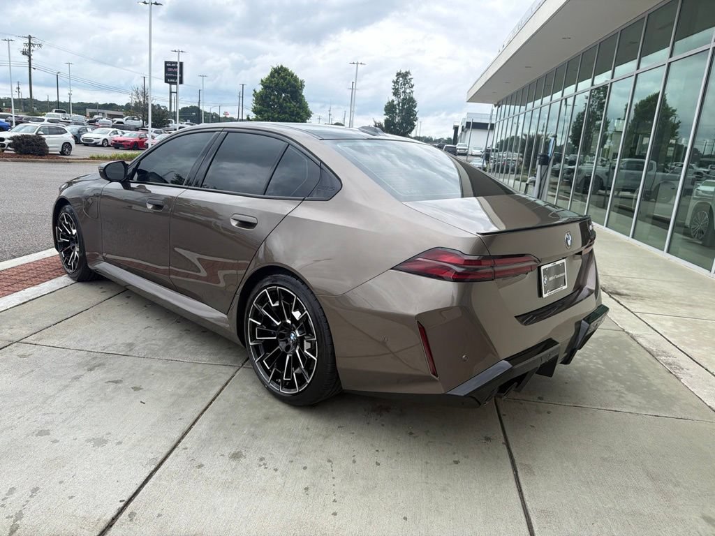 Used 2027 BMW M5 w/ Executive Package AWD/4WD image 4