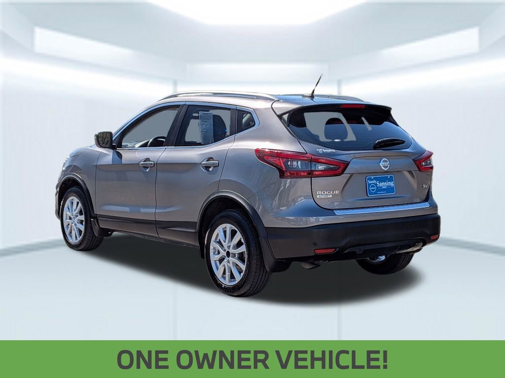 Used 2022 Nissan Rogue Sport SV video 2