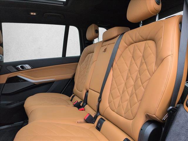 Used 2026 BMW X7 xDrive40i image 21