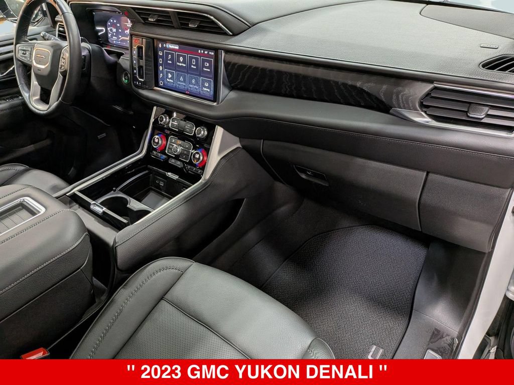 Used 2023 GMC Yukon Denali w/ Advanced Technology Package AWD/4WD image 39