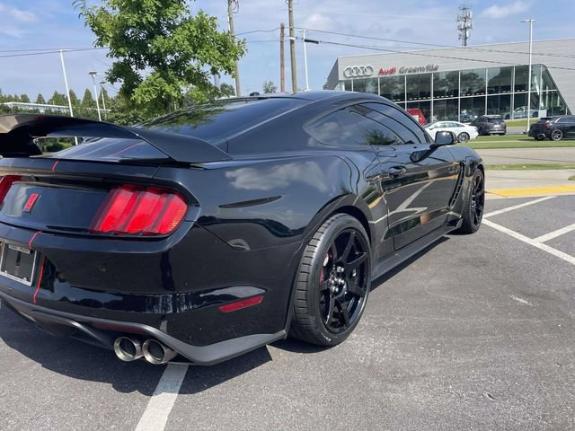 Used 2018 Ford Mustang Shelby GT350R w/ GT350R Equipment Group 920A RWD image 7