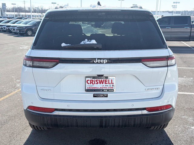 New 2026 Jeep Grand Cherokee Limited w/ Luxury Tech Group II AWD/4WD image 6