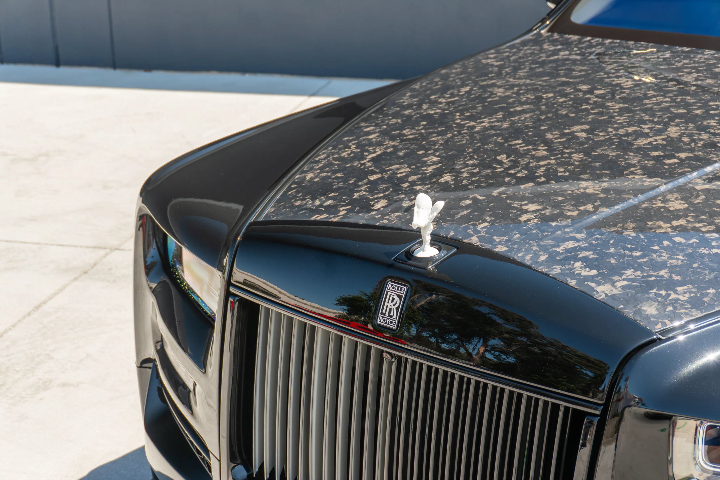 Used 2024 Rolls-Royce Phantom Sedan w/ The Phantom Package RWD image 25