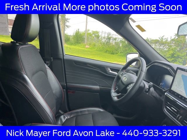 Used 2023 Ford Escape ST-Line w/ Tech Pack #1 AWD/4WD image 12