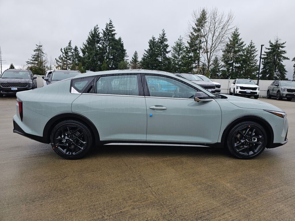 New 2025 Kia K4 GT-Line Turbo image 5