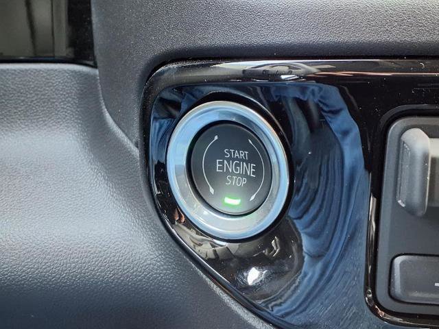 New 2026 GMC Sierra 1500 SLT image 9