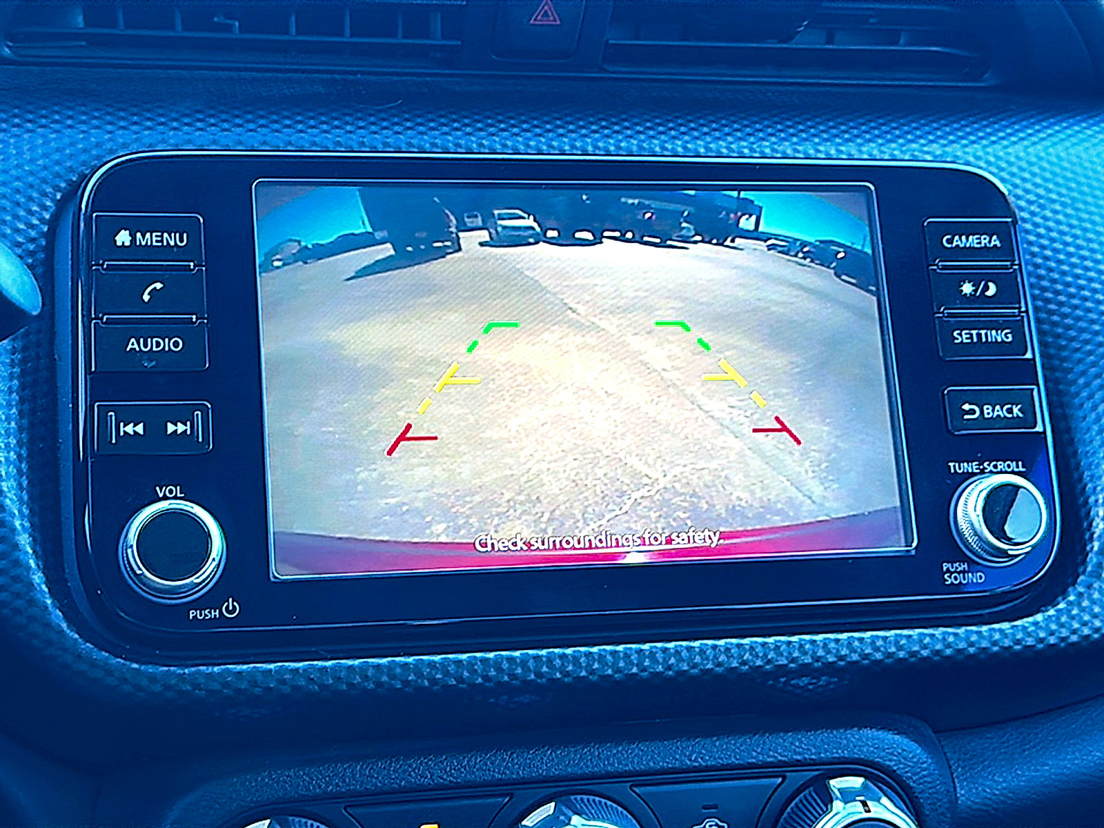 Used 2023 Nissan Kicks SV image 32