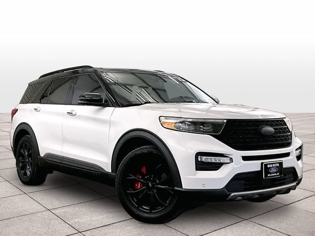 Used 2020 Ford Explorer Limited AWD/4WD image 2