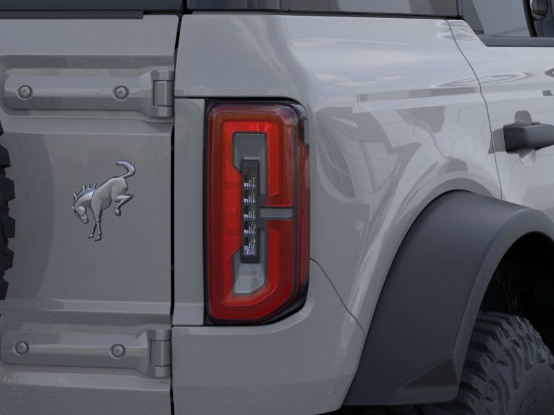 New 2026 Ford Bronco Outer Banks w/ Sasquatch Package AWD/4WD image 23
