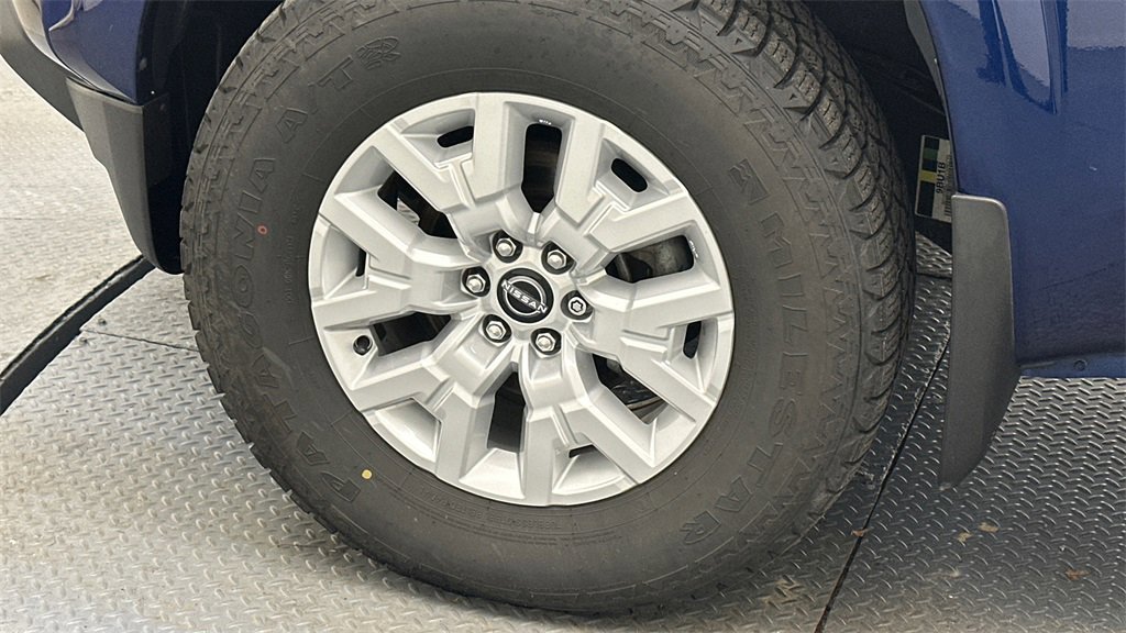 Certified 2022 Nissan Frontier SV image 19