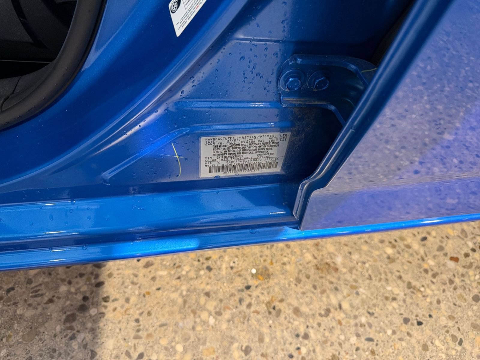 Used 2025 Nissan Sentra SV FWD image 23