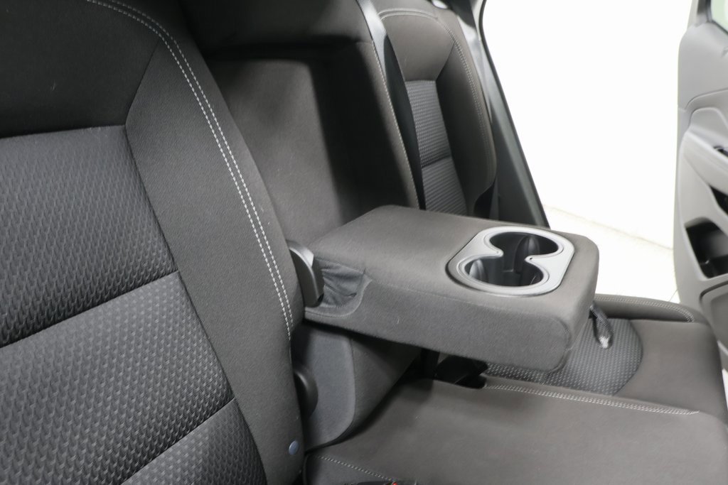 Used 2024 GMC Terrain SLE image 28