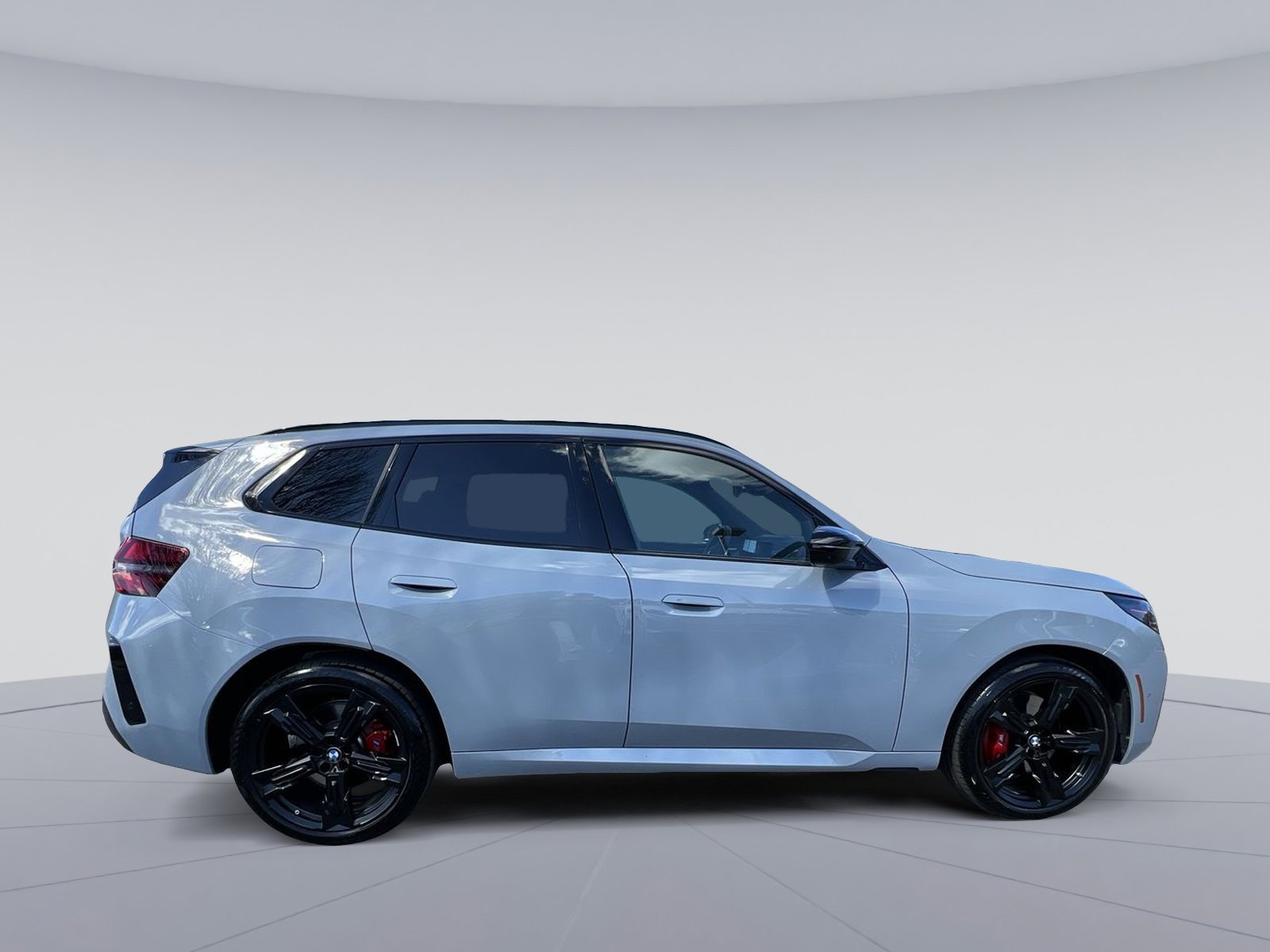 Used 2025 BMW X3 M50 w/ Premium Package image 6