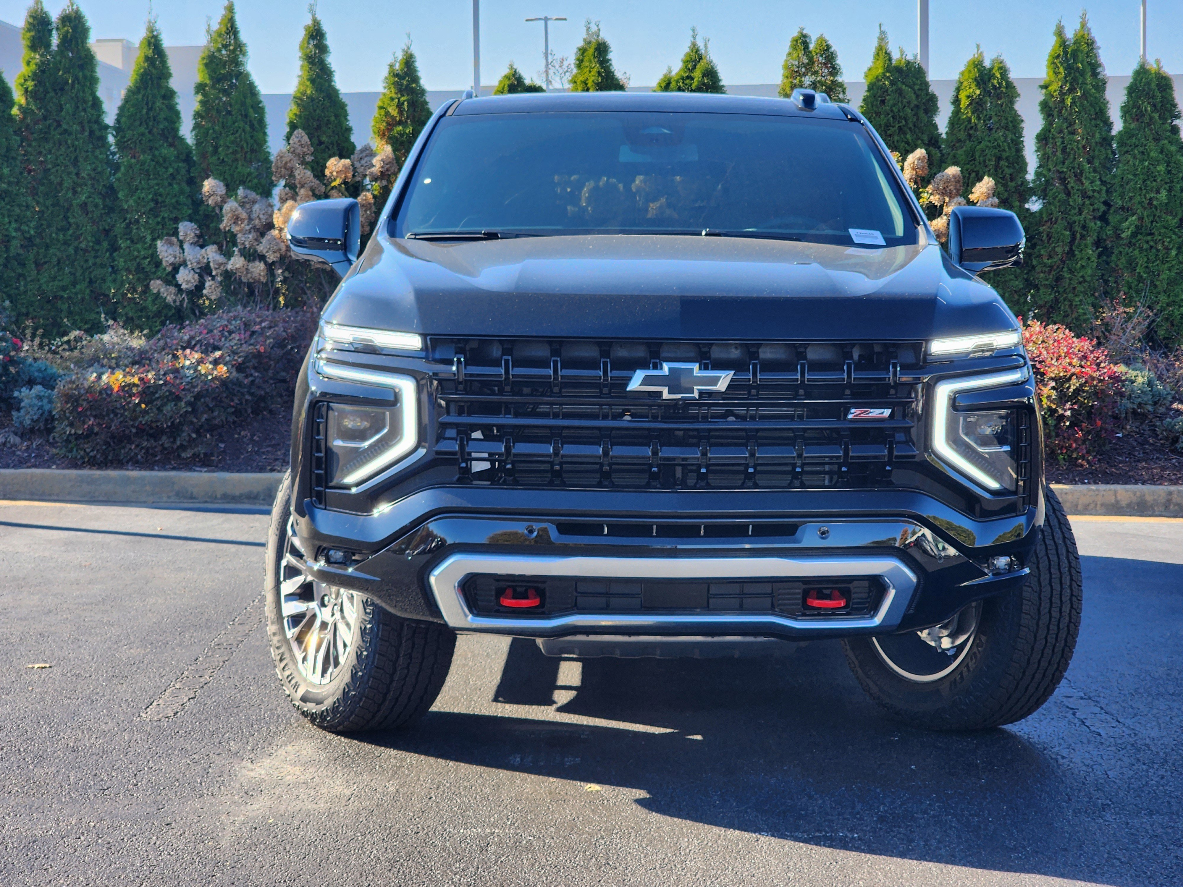 New 2026 Chevrolet Suburban Z71 w/ Comfort Package image 5