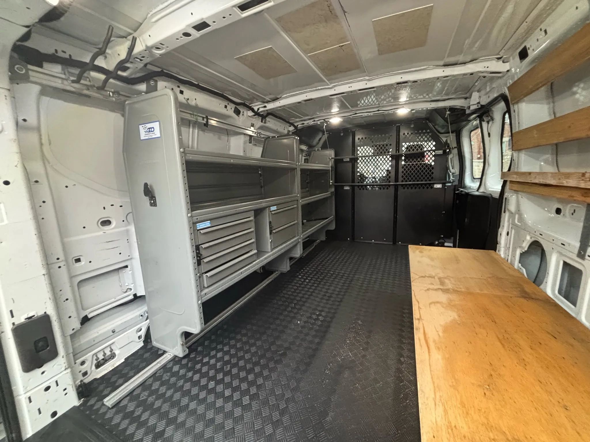 Used 2018 Ford Transit 250 130 Low Roof w/ Exterior Upgrade Package image 23